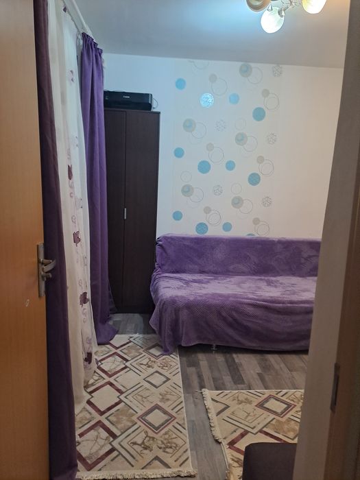 Garsoniera de vanzare