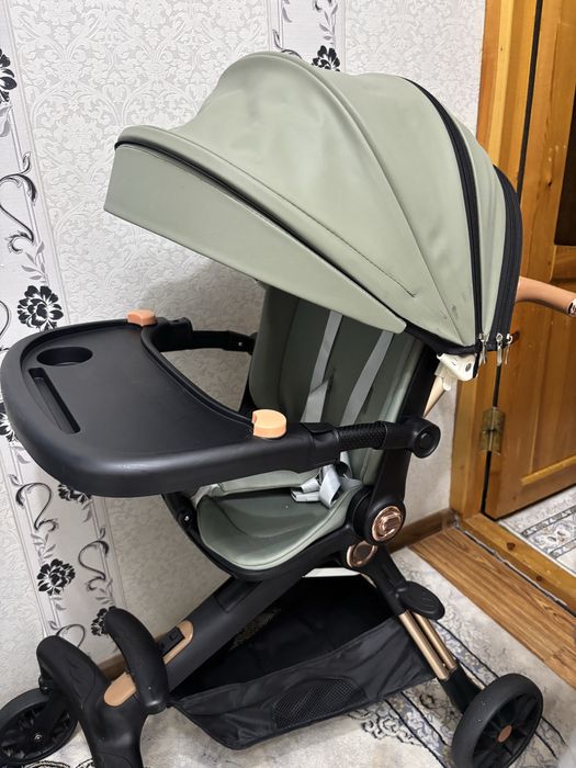 Dron kolyaska muzikali ishliydi muzikasi