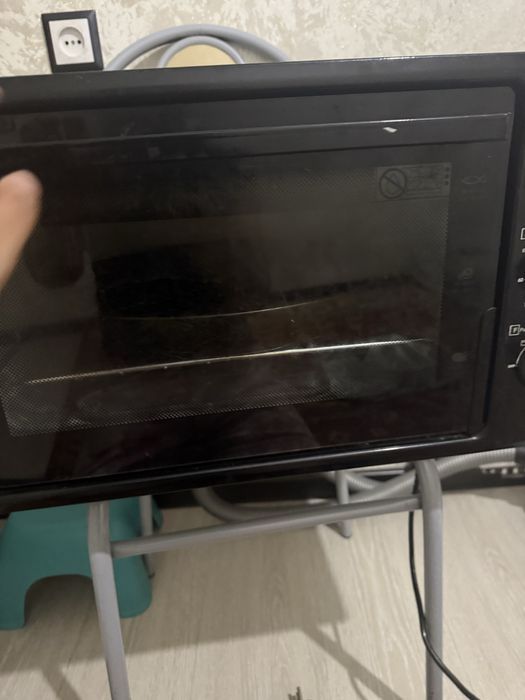 Духовку прдам………………
