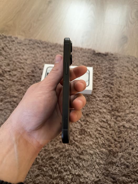 Iphone 15 black 128 GB