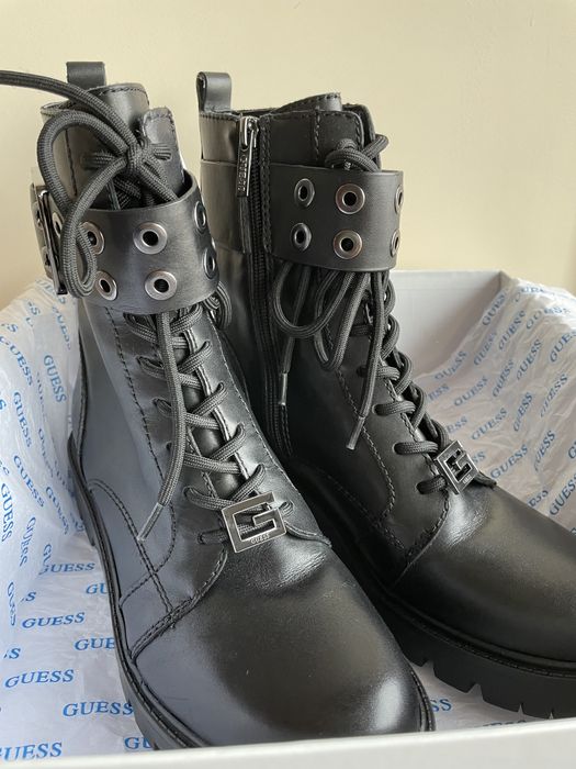 Bocanci Guess piele naturala masura 38