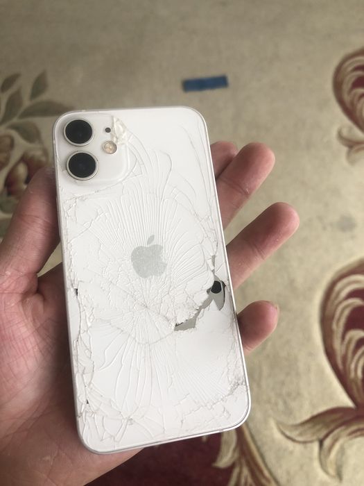 Iphone 12 mini 64/78