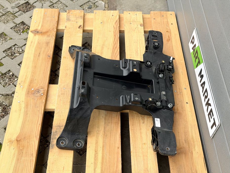 Стойка държач AUDI Q4 VW ID.3 ID.4 ID.5 SKODA ENYAQ 1EA805211B