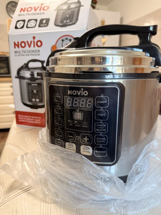 Novio Multicooker cu gatire sub presiune 6L capacitate