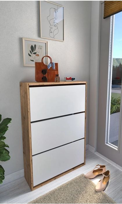 Шкаф за обувки с три отделения