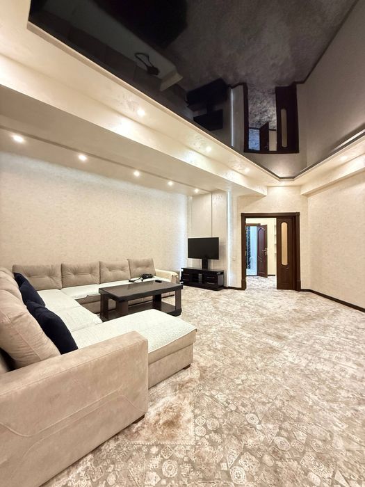 Айбек метро Сдаётся квартира 3 х комната