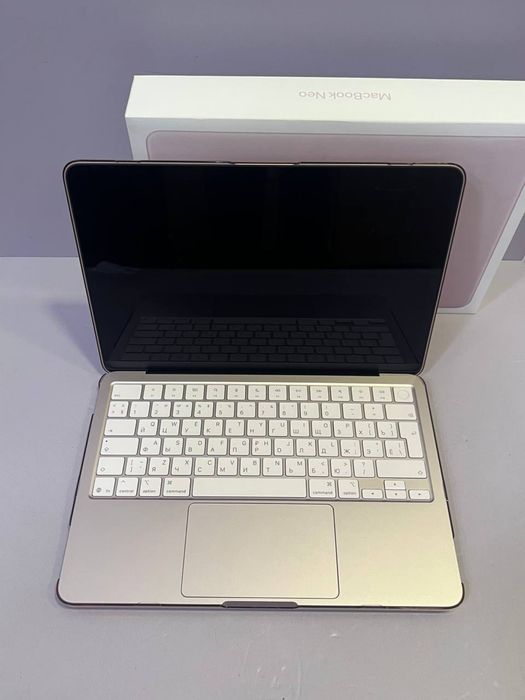 MacBook NEO 13-inch 8GB  SSD 512GB PINK / РАССРОЧКА / СА30822
