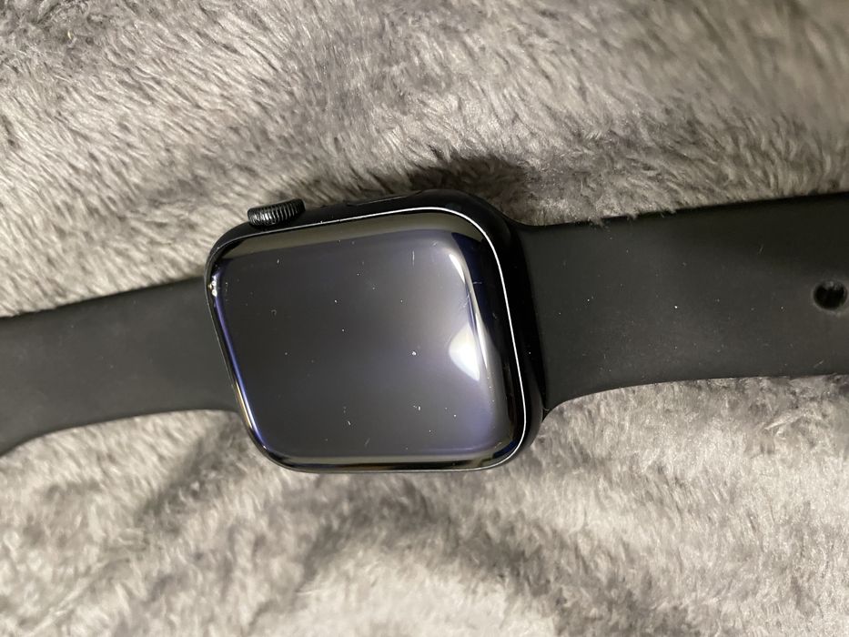 Apple Watch Series 9 45mm GPS – Aspect 9/10 – Baterie 87%