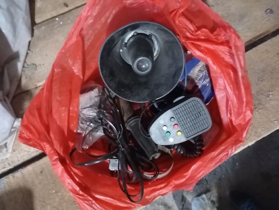 Отдам остатки запчастей