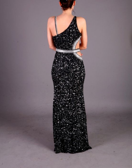 Rochie de nasa ocazii speciale neagra cu paiete cu decupaj lateral