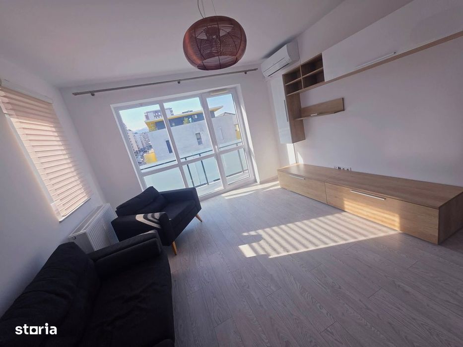 Vand apartament 2 camere open space Tractorul cu parcare