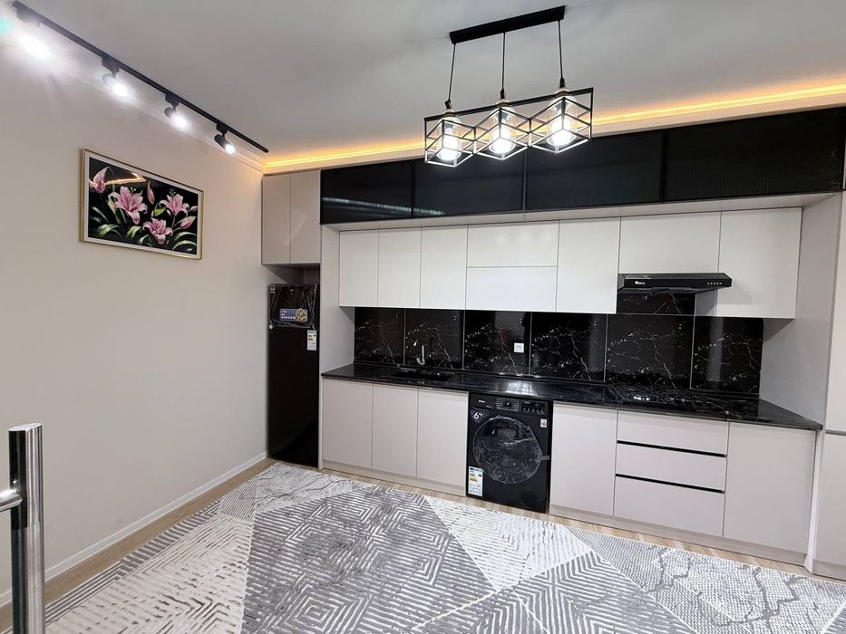 Срочно!!! 4х комнатная новостройка ул.Рудакий