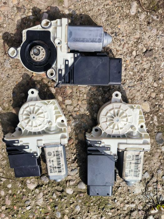 Машинки отключване/заключване врати от Сеат Толедо II 1999 г.