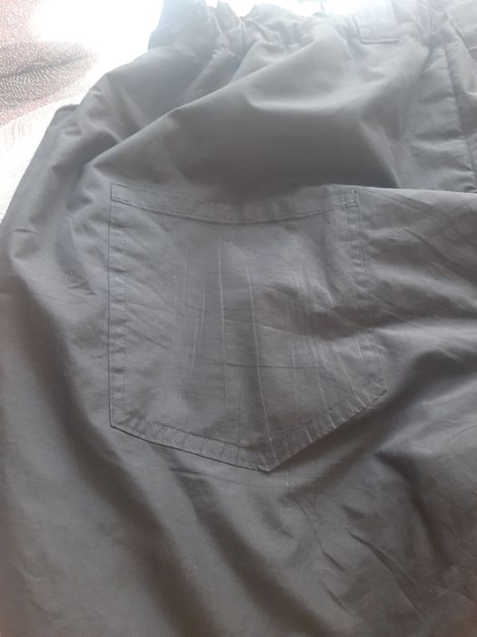 Продам брюки на 2 метра рост 58 размер