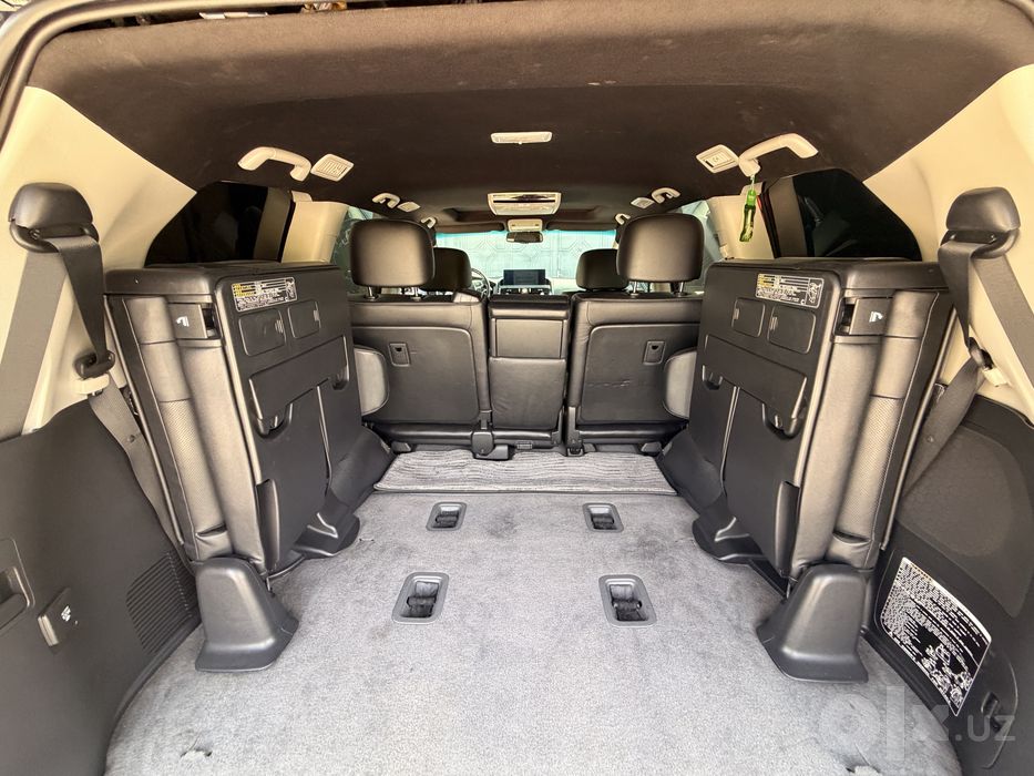 Toyota Land Cruiser 200 год 2014