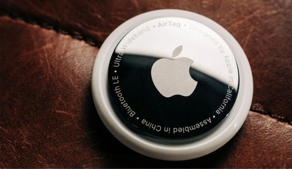 Apple AirTag GPS Tracker.  4pack