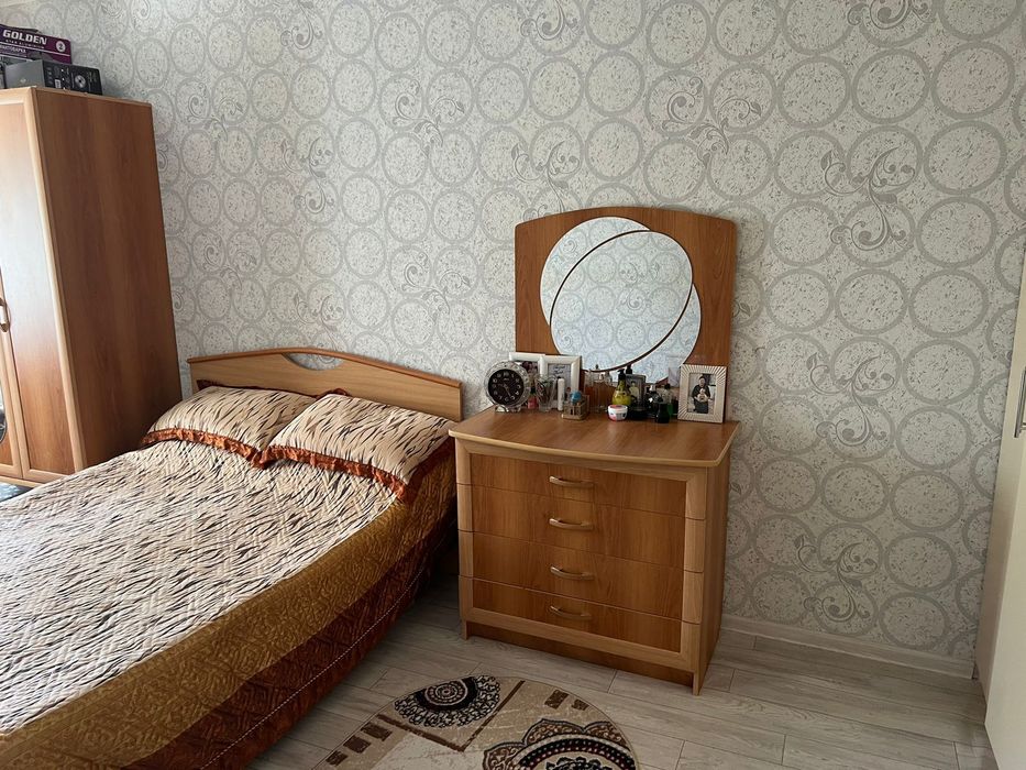 Продам трёхкомнатную квартиру