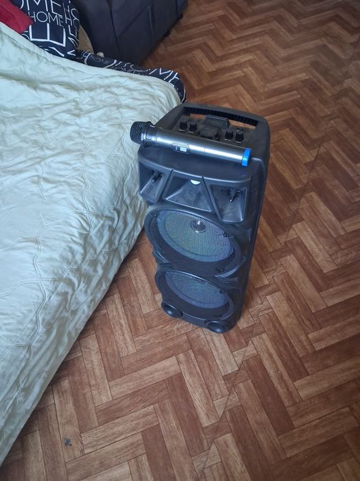 Музыкальная колонка