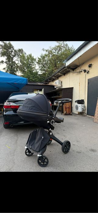 Продам Коляску Stokke Xplory V6 черный