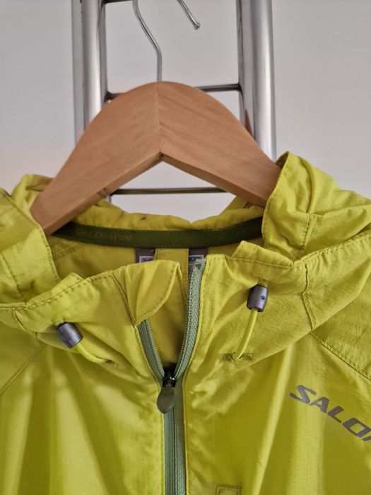 Страхотна мъжка ветровка SOLOMON ултра лека , удобна , размер L