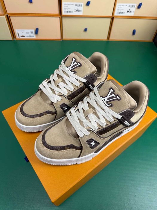 Adidasi Louis Vuitton Premium