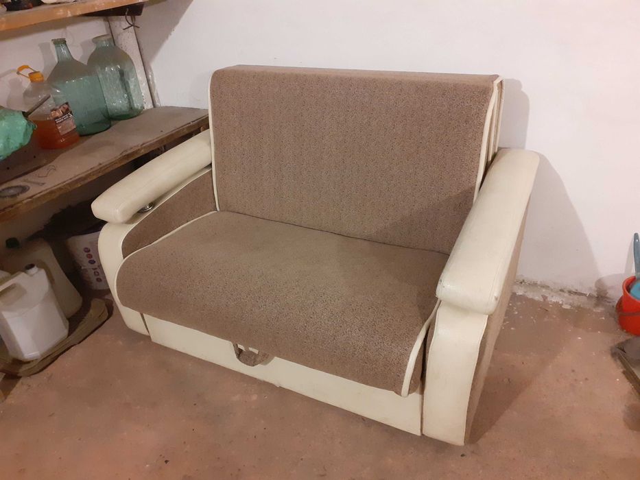 Продам кресло-кровать с матрасом