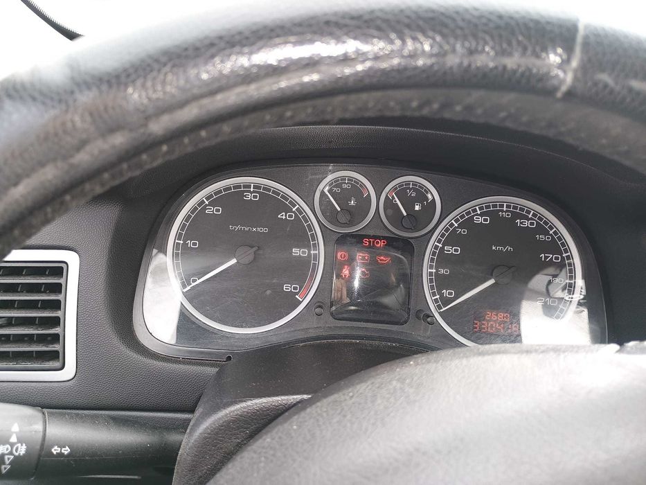 Продавам Пежо 307, 2004 година, дизел