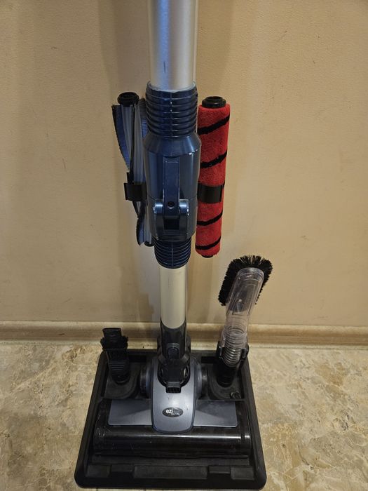 Акумулаторна прахосмукачка