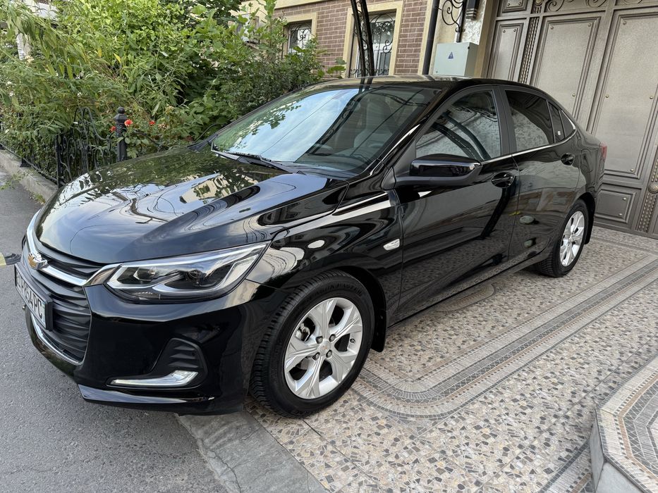 Onix premier 2024 +