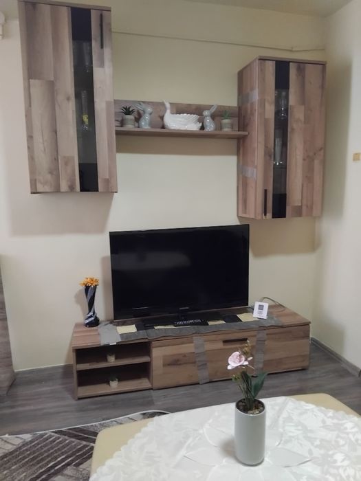 Vând apartament cu 2 camere