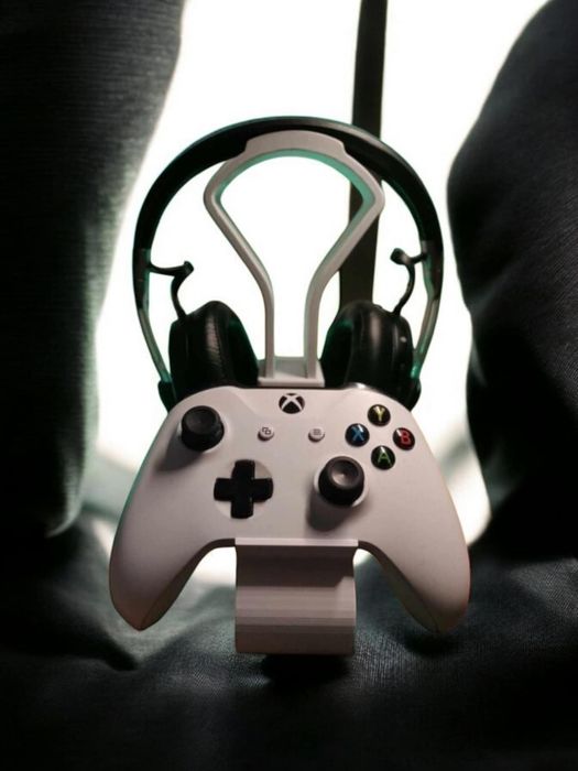 Стойки за слушалки /play station/ плейстейшън