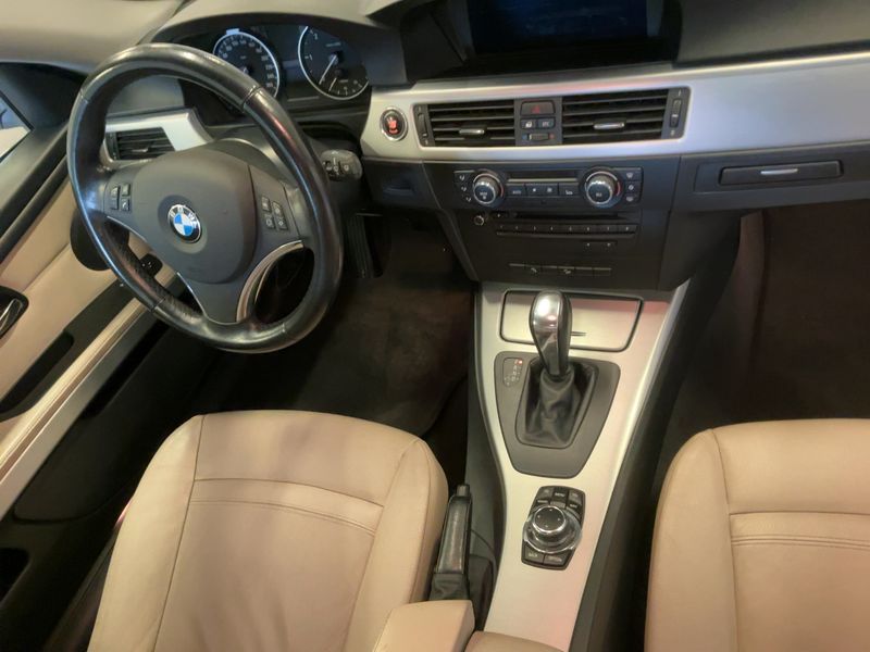 BMW 3er 320d xDrive Sport Design 2010