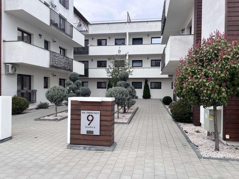 Inchirie apartament 3 camere