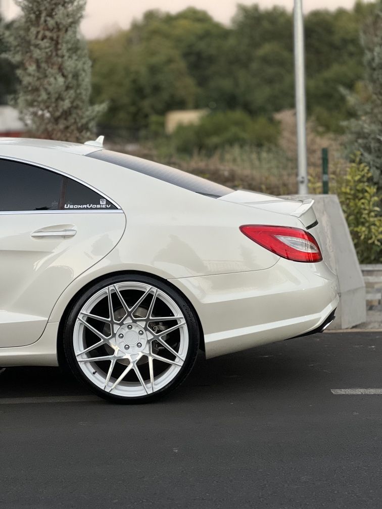 CLS 55 AMG Banana King