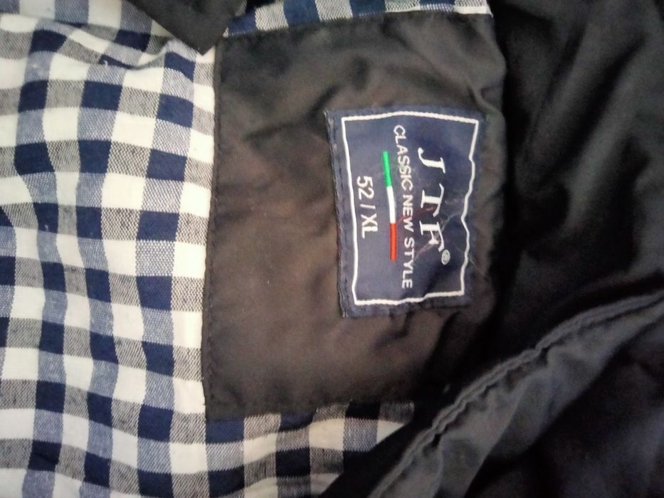 Продаю мужскую куртку