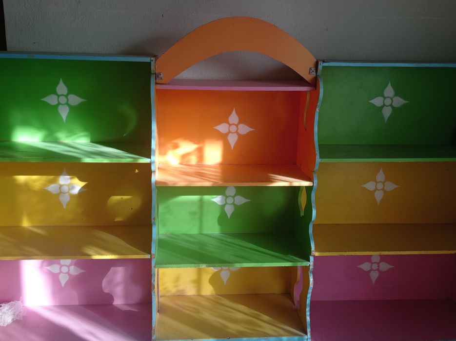 Bolalar polkasi srochni sotiladi