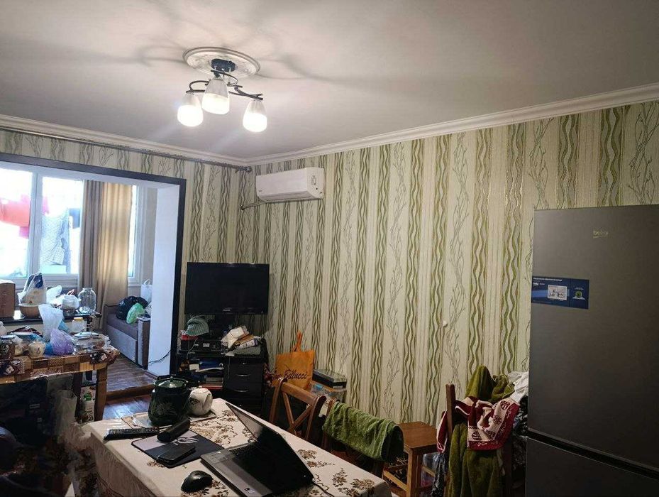 Продаётся 2/1/4 Авиасозлар-3 недалеко от Кадышева