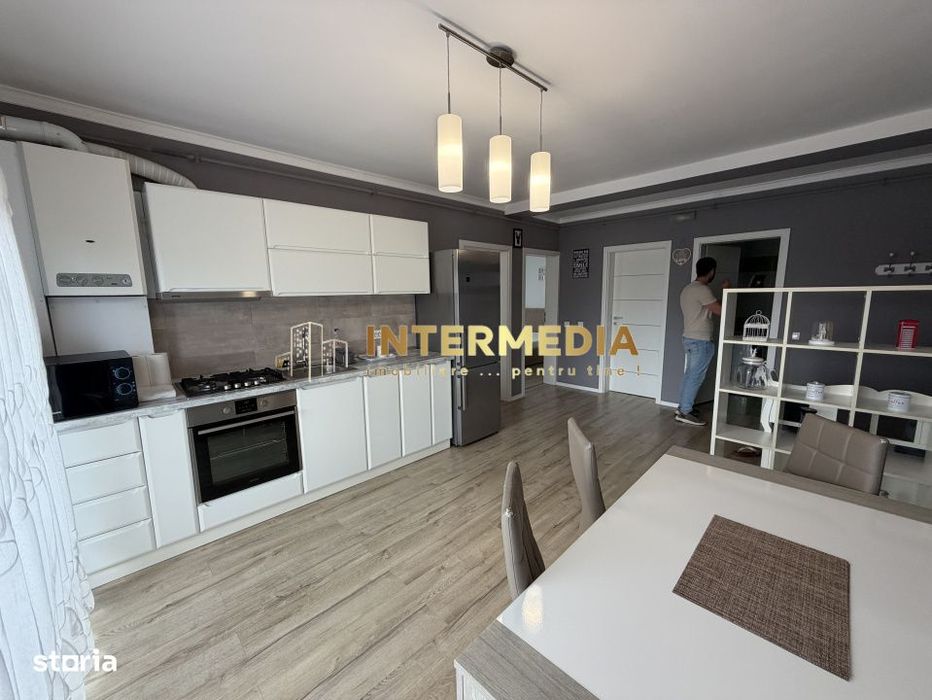 Apartament 2 camere Decomnadat 63 mp Clima Parcare Finisat Mobilat Uti