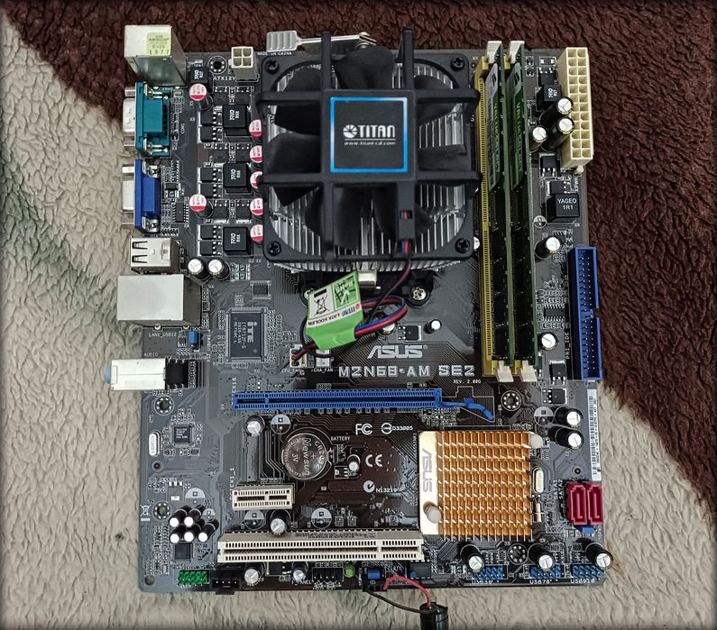 Componente PC, monitoare, etc...