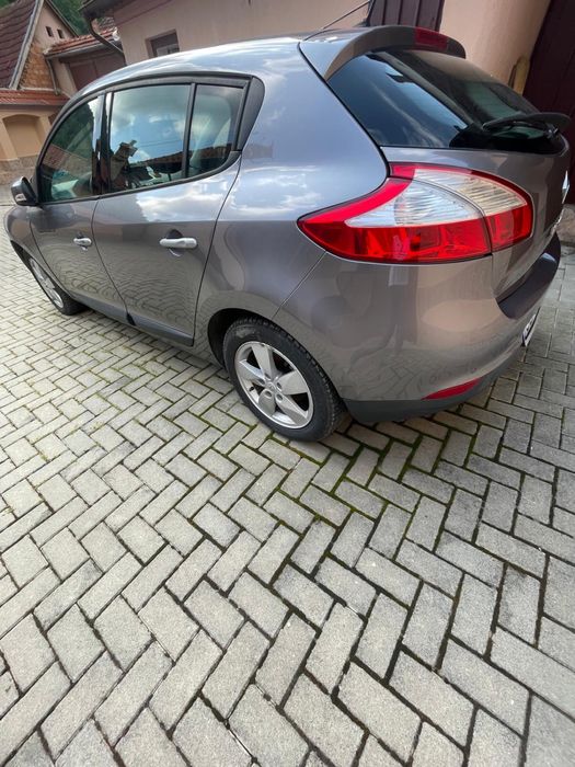 Vând Renault Megane 3 – 1.4 TCe, 2009