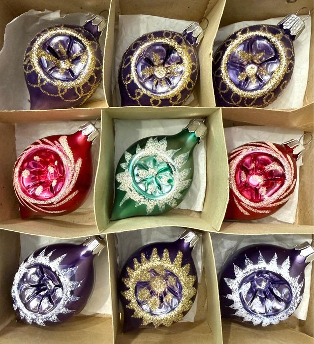 Globuri vechi de Craciun -