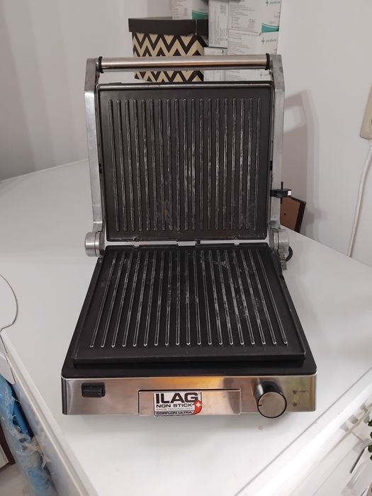 Vând grila electric silver crest