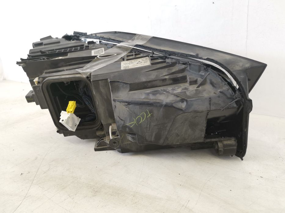 Ляв Фар Авариран Мерцедес-Бенц / Mercedes-Benz GLE W167 [ ] Оригинален