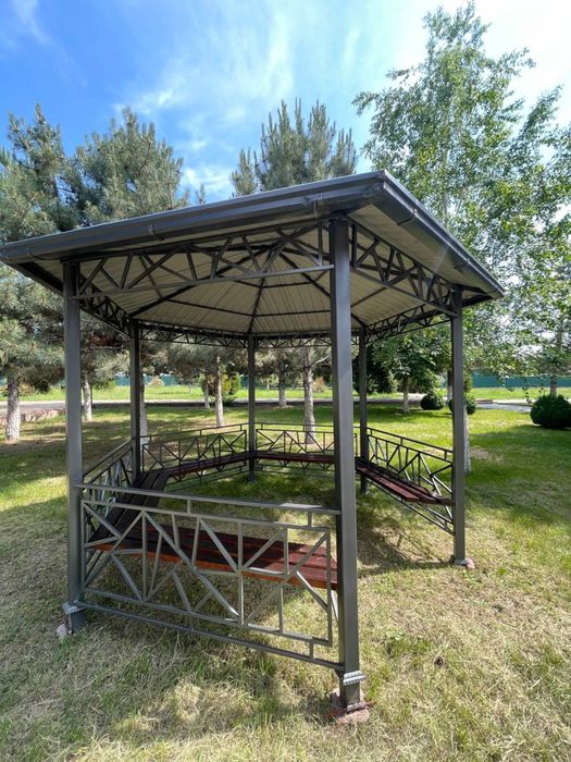 Металлические беседки и навес besedka naves matal konstruksiya