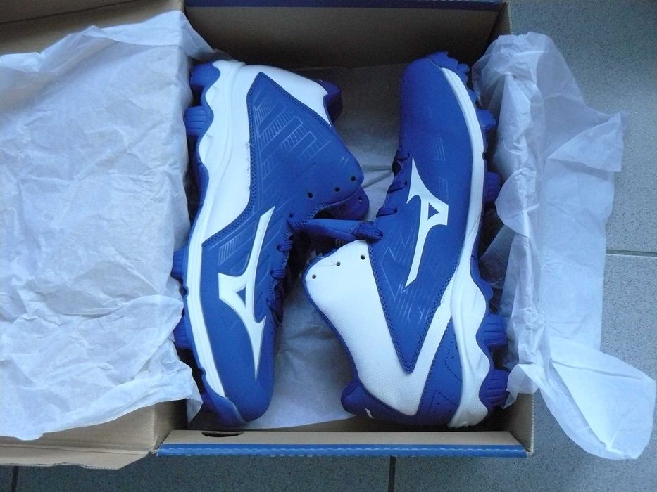 Ghete Barbati MIZUNO 9 SPIKE Originali Cu Crampoane Fixe,Noi In Cutie