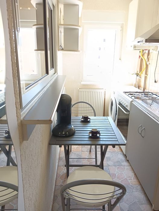Închiriez apartament 2 camere Bld. Transilvaniei