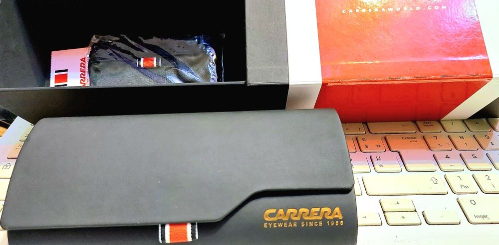 Ochelari soare Carrera