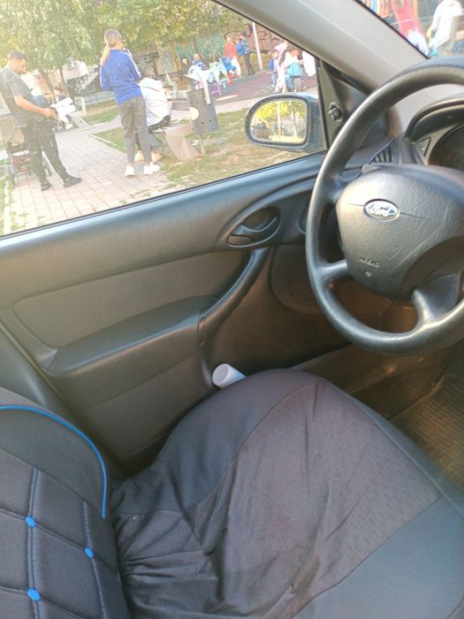 FORD Focus 2004 — imagine 4