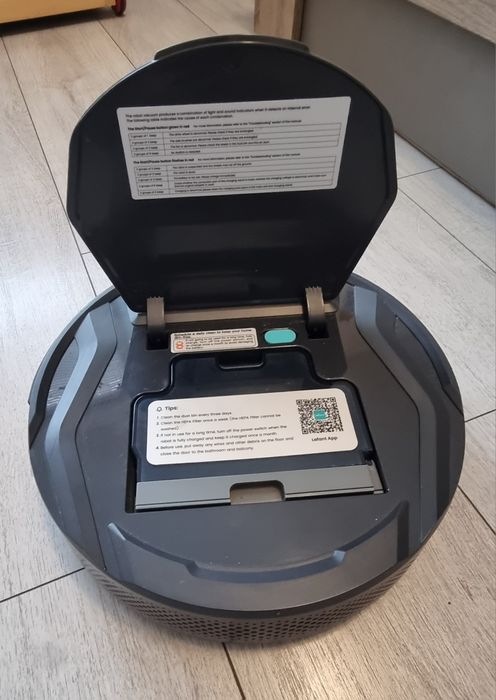 Прахосмукачка робот Lefant