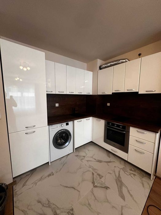 Дава се под наем Тристаен апартамент в София, Манастирски ливади - 110 кв.м за 598.23 € - Снимка #1